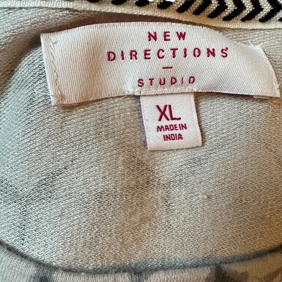 New Direction Studio XL tunic top. Grey/black ombré. Measurements in pics. - Picture 9 of 9